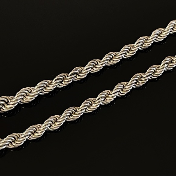 ✨Unisex Sterling Silver Twisted Rope Necklace - Picture 3 of 3